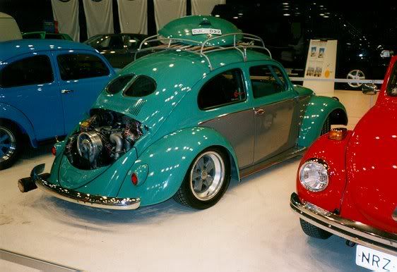 http://i211.photobucket.com/albums/bb186/purple-manx/bug-chassis-stretched-Porsche-911-1.jpg