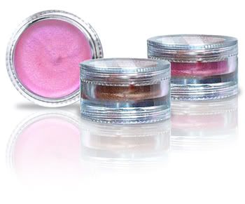 lip_gloss.jpg lip lockin image by xoamandaox55