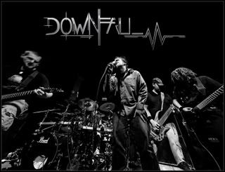 Downfall Live 19/07/07 Supporting Napalm Death - Photo by I.D.H.