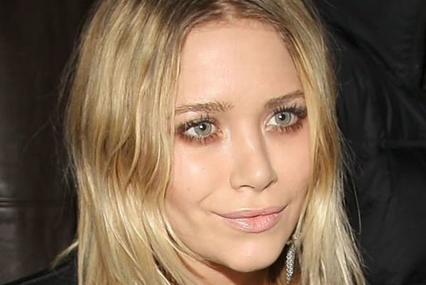 MaryKate Olsen nude lips trend