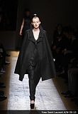 Capes/Capelets & Cloaks on the runway: Autumn(Fall)/Winter 2009-2010