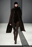 Capes/Capelets & Cloaks on the runway: Autumn(Fall)/Winter 2009-2010