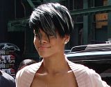Rihanna out and about in New York City: May 6, 2009