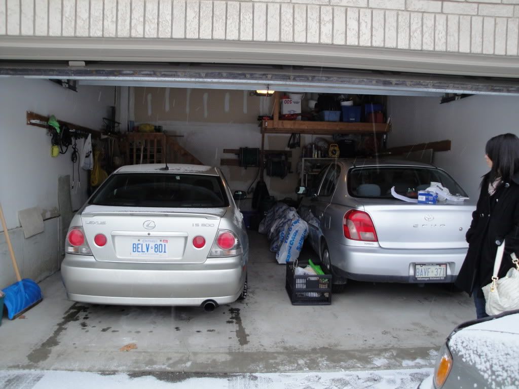 http://i211.photobucket.com/albums/bb251/Cal-Soy/Garage/DSC00019.jpg