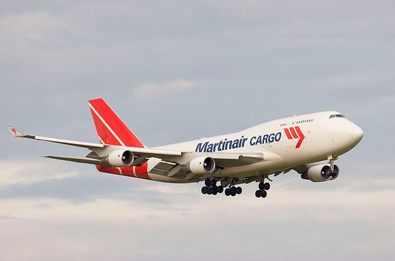 http://i211.photobucket.com/albums/bb275/arkrailuk/Sample%20Images/PH-MPS_B747-400F_STN.jpg