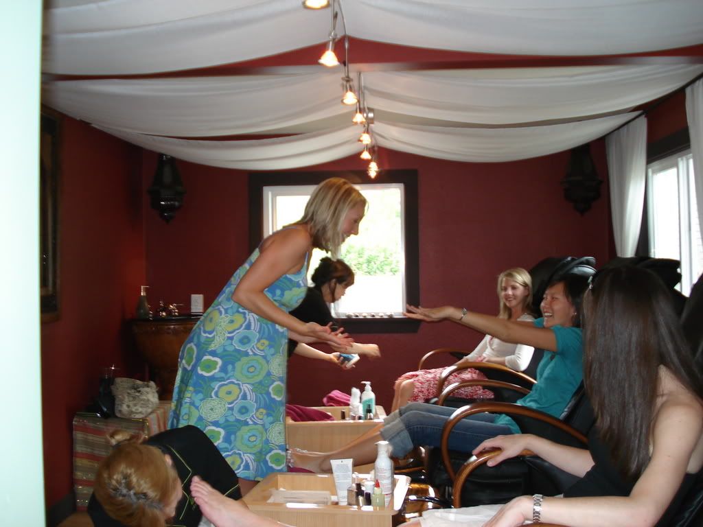 sensenailspa.com