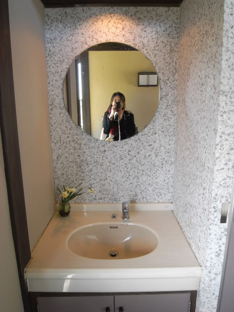 &#27611;&#21033;&#12373;&#12435;&#12398;&#23478;04