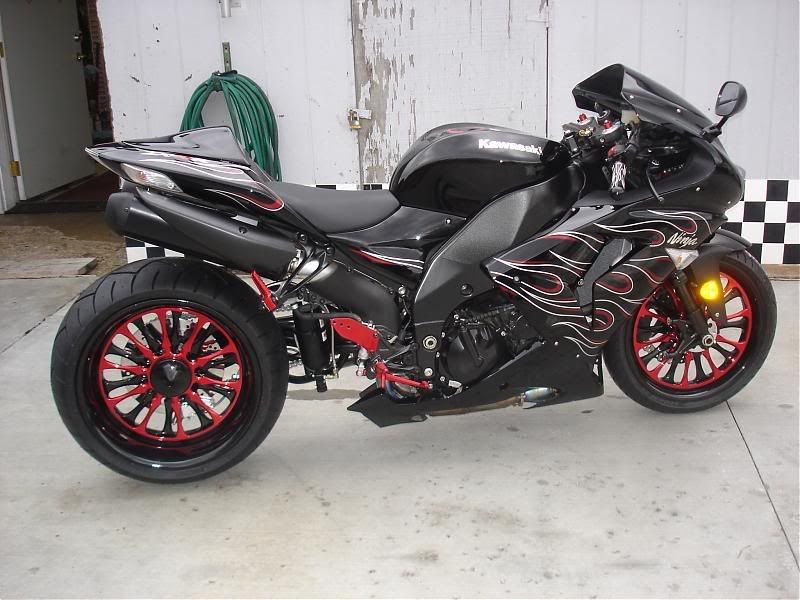 早割 リフト券 SS Swingarm | Kawasaki ZX-10R Forum 小物