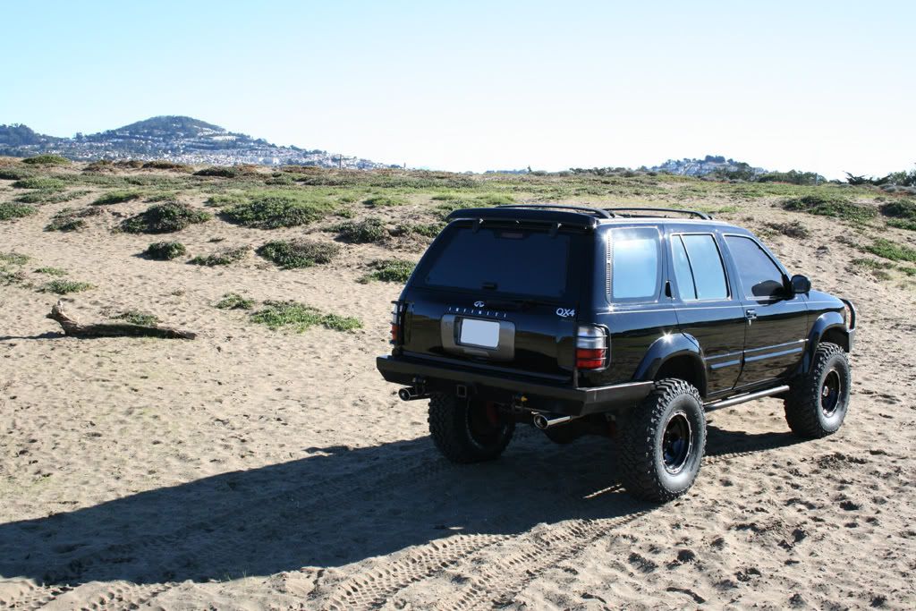 Infinity QX4 on 33's Second Generation Nissan Xterra Forums (2005+)