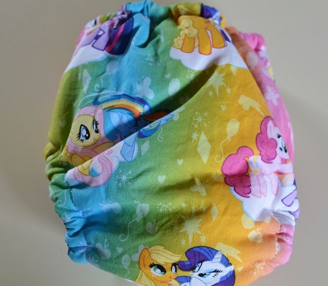 My Little Pony Hybrid Fitted Size Large My Little Pony Hybrid Fitted Size Large