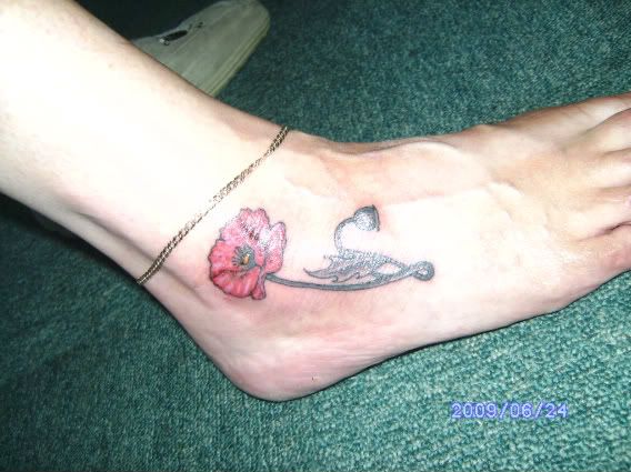 tj006.jpg Poppy tattoo